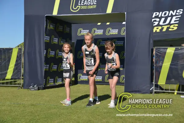 Nia Heyns — CLXC