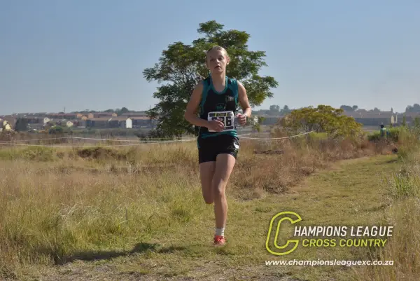 Mia Van Huÿssteen — CLXC