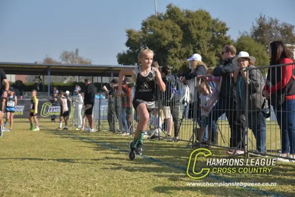 Nia Heyns — CLXC
