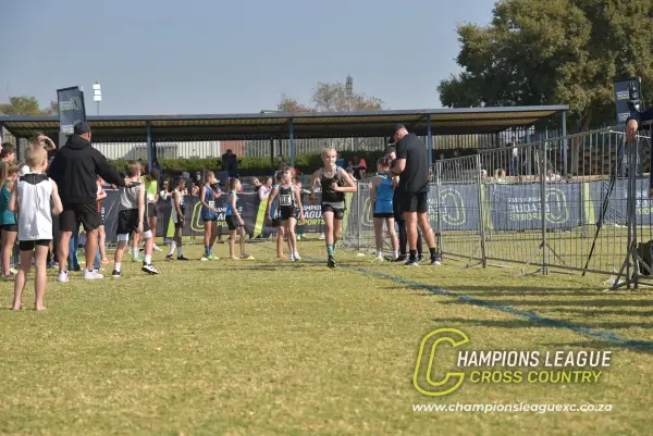 Nia Heyns — CLXC