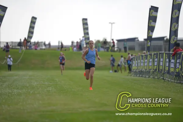Mia Van Huÿssteen — CLXC