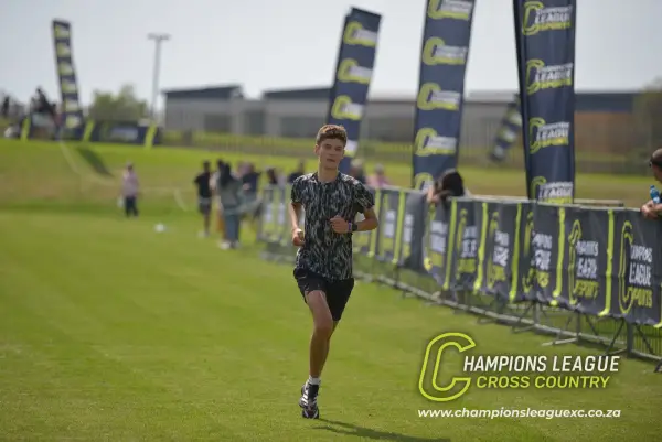 Luan Van Den Linde — CLXC