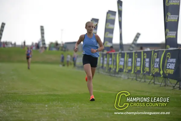 Mia Van Huÿssteen — CLXC
