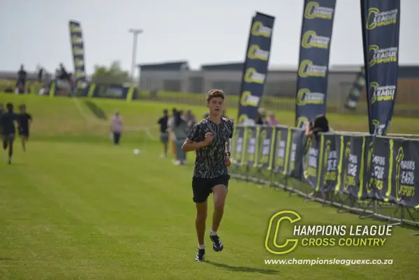 Luan Van Den Linde — CLXC